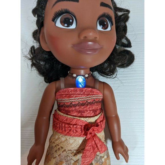 Disney Moana Doll Singing Talking 14" Light Up Necklace Toy - Tested and Works! - Picture 8 of 8